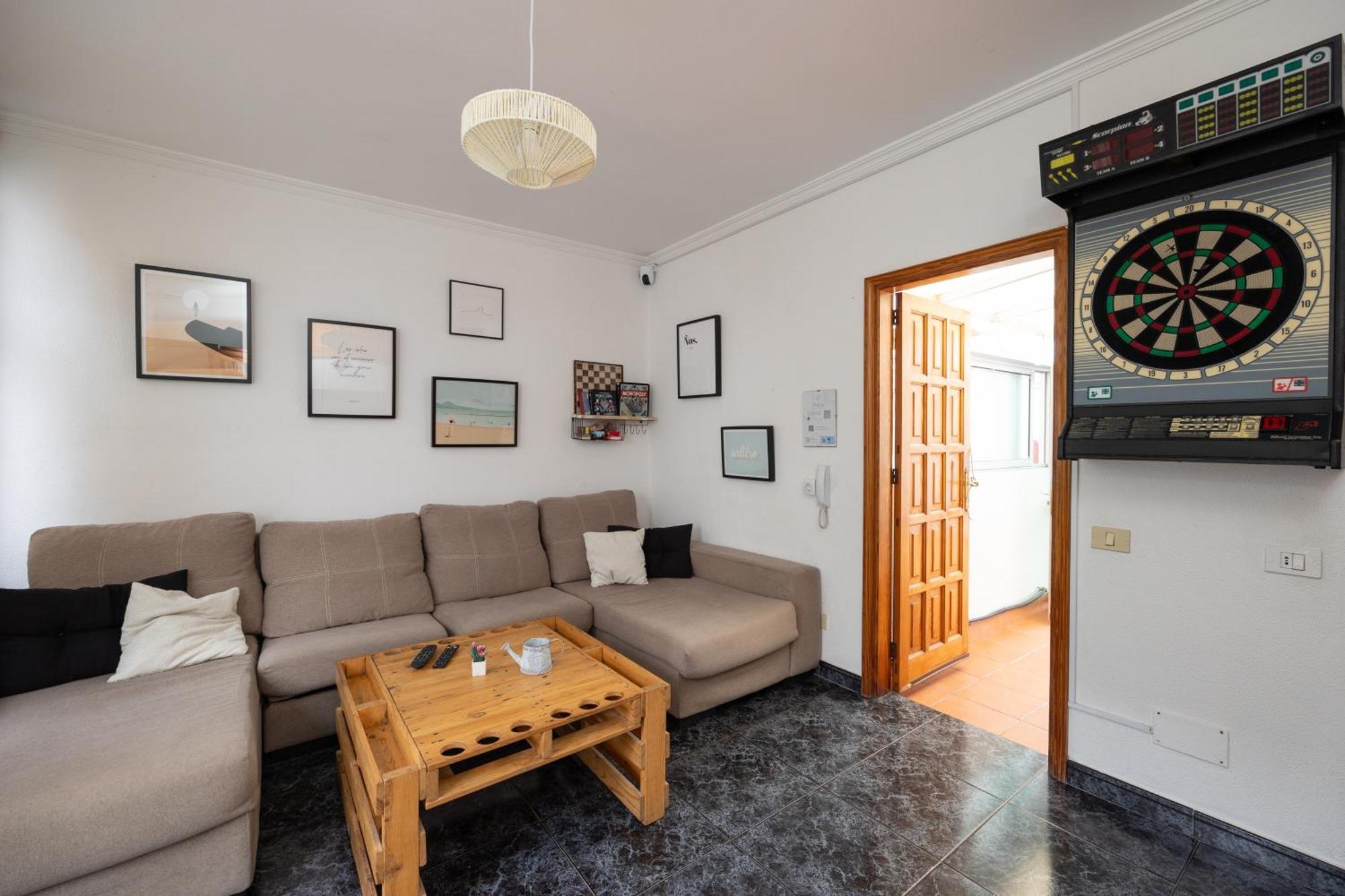 Kite & Surf Nomad House Las Palmas / Gran Canaria