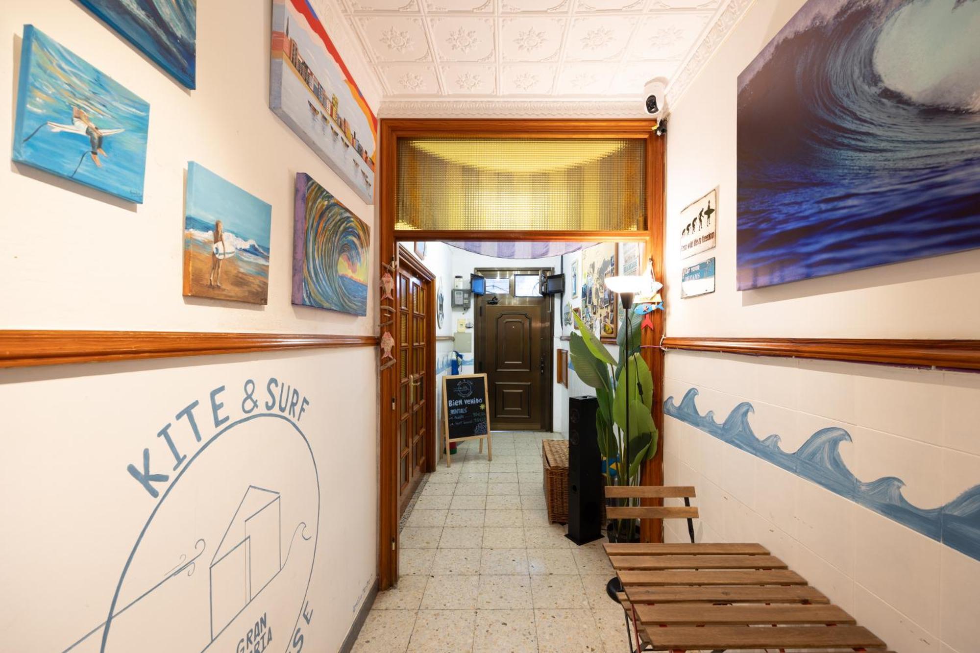 Kite & Surf Nomad House Las Palmas / Gran Canaria