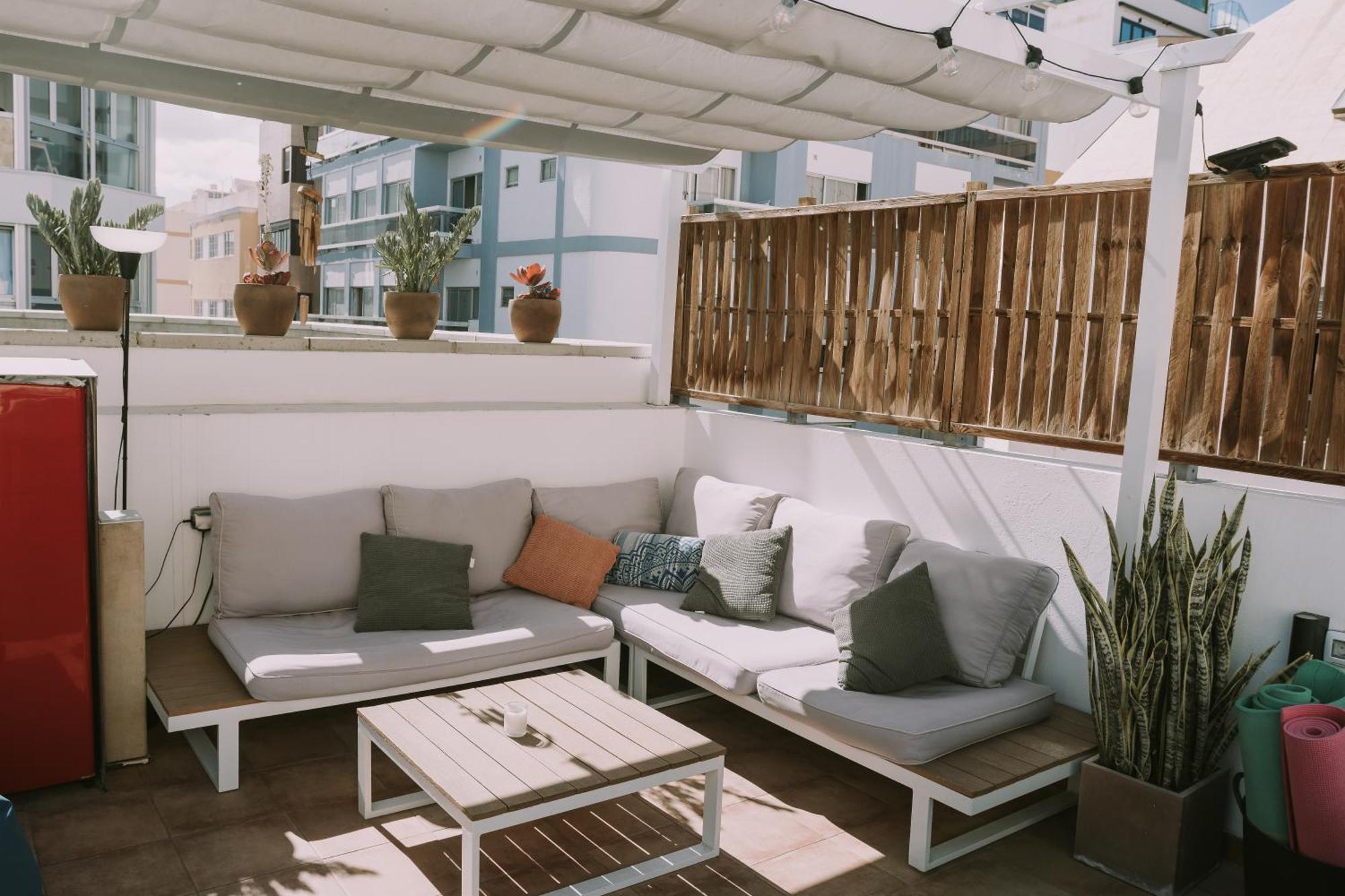 Kite & Surf Nomad House Las Palmas / Gran Canaria